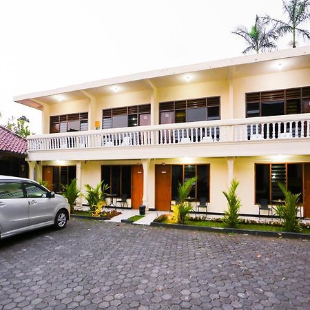 Oyo 93136 Hotel Santo Djaya 2 茂物 外观 照片