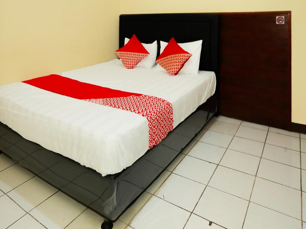 Oyo 93136 Hotel Santo Djaya 2 茂物 外观 照片