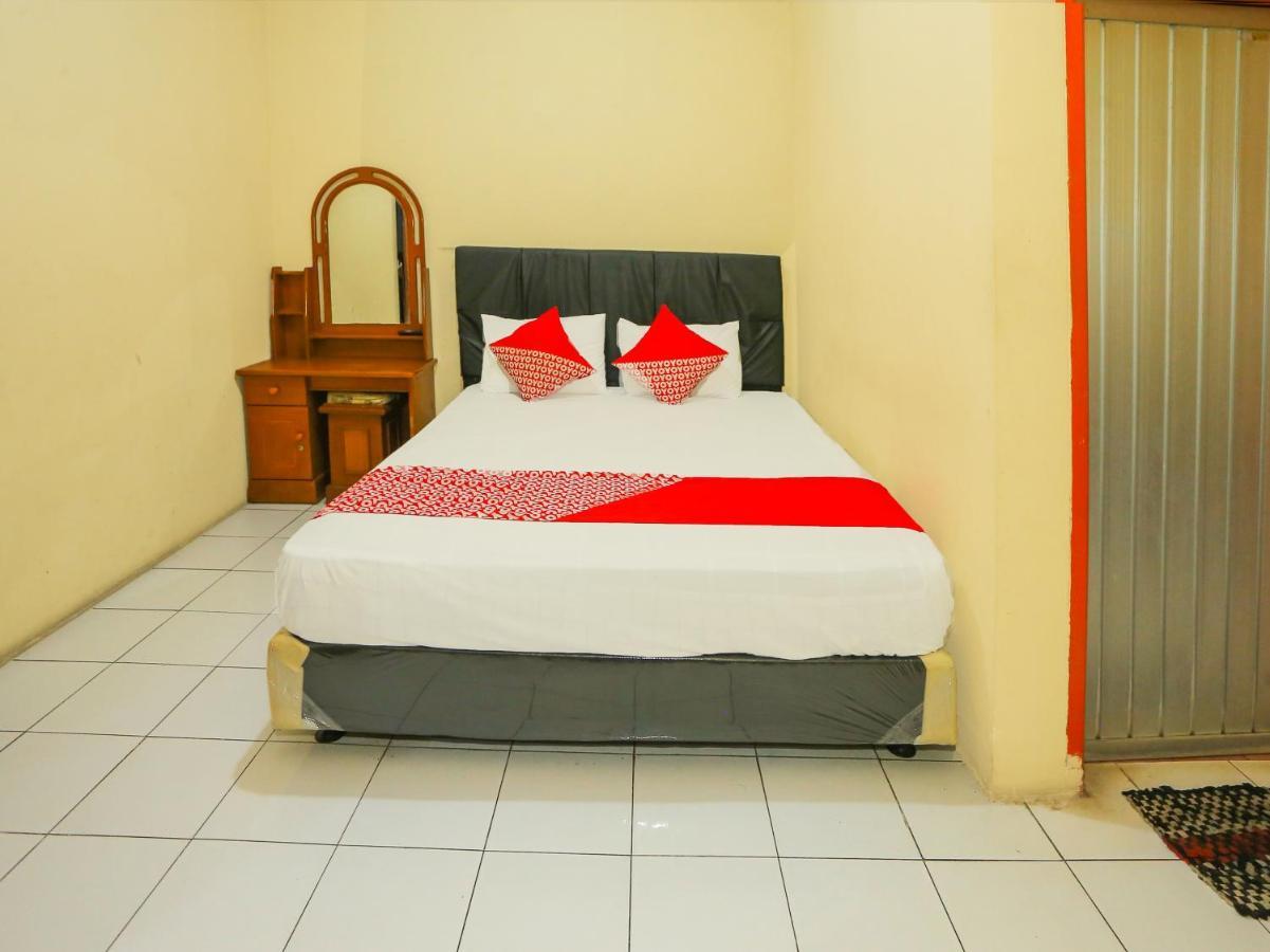 Oyo 93136 Hotel Santo Djaya 2 茂物 外观 照片