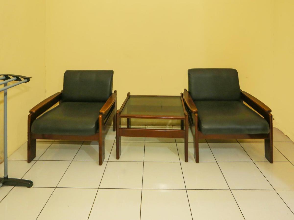 Oyo 93136 Hotel Santo Djaya 2 茂物 外观 照片