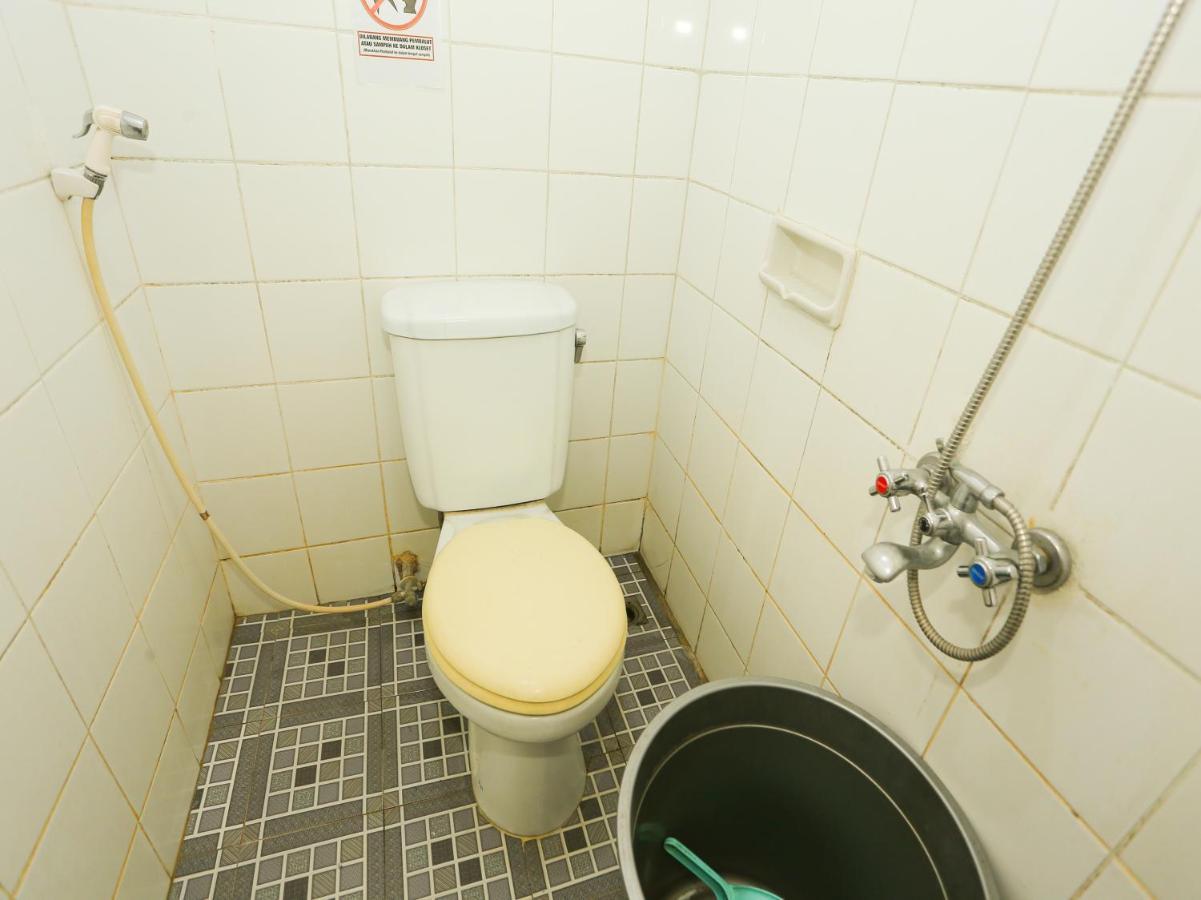 Oyo 93136 Hotel Santo Djaya 2 茂物 外观 照片